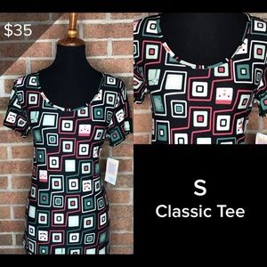LuLaRoe Holiday Classic Tee